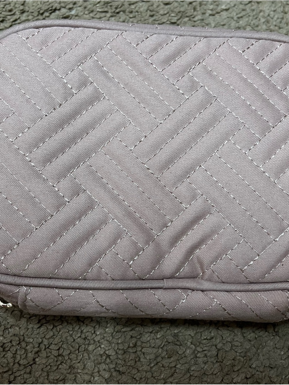 Quilted Bagsmart Travel Cosmetic/Jewelry Pouch – Soft Pink Makeup Case